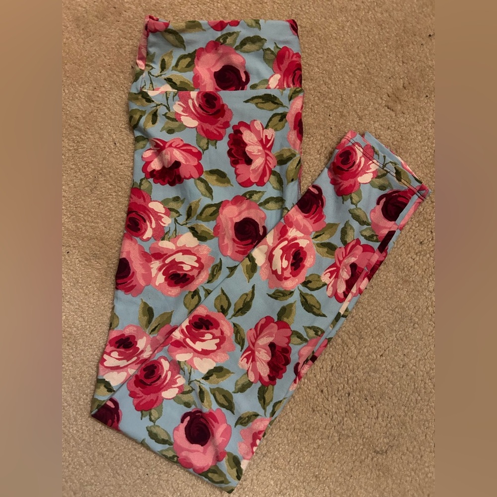 2/$12 bundle- Lularoe floral OS leggings
